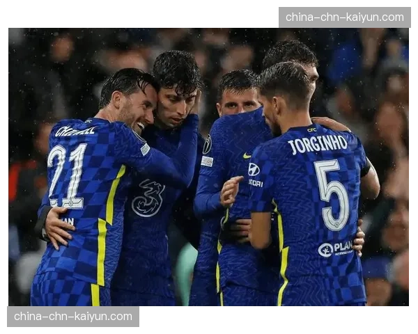 数据前瞻：那不勒斯主场迎战亚特兰大，一场极端控球与快速转换的战术对决