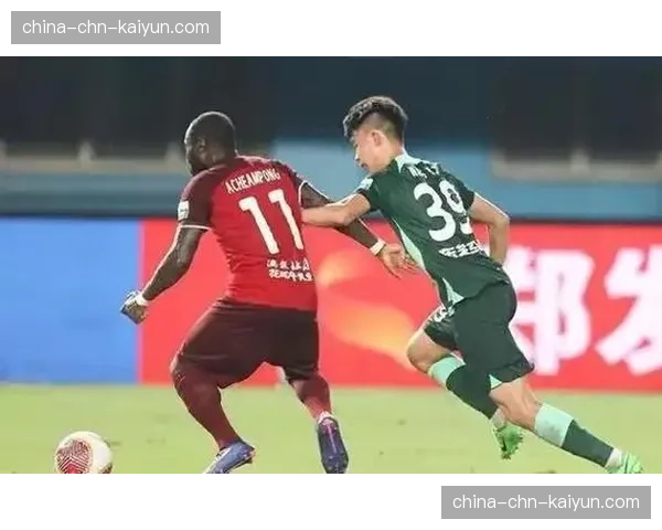 社论：中超需要更多“技术流”对决，减少无谓犯规与比赛中断